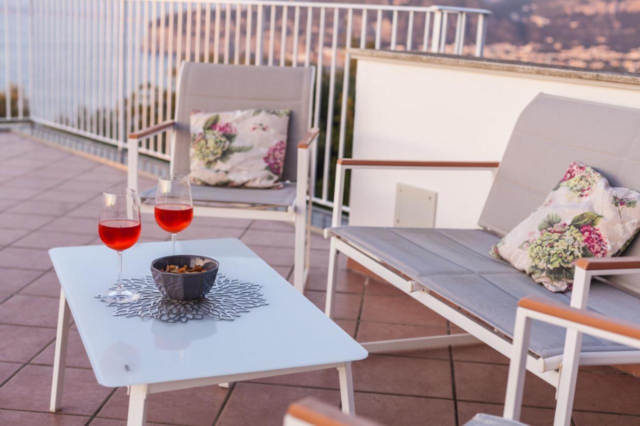 La Terrazza Sul Golfo Villa Sorrento Exteriör bild