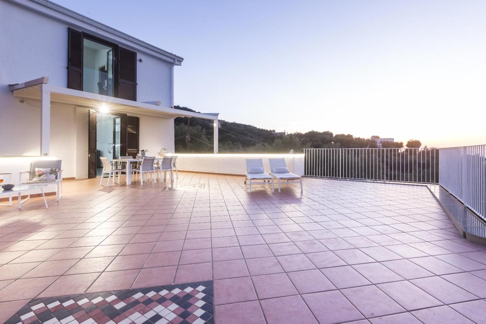 La Terrazza Sul Golfo Villa Sorrento Exteriör bild
